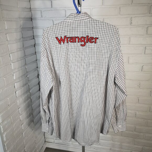 Wrangler Men's Size Large Black Red & White Plaid Button Front & Cuffs Shirt - Picture 2 of 11